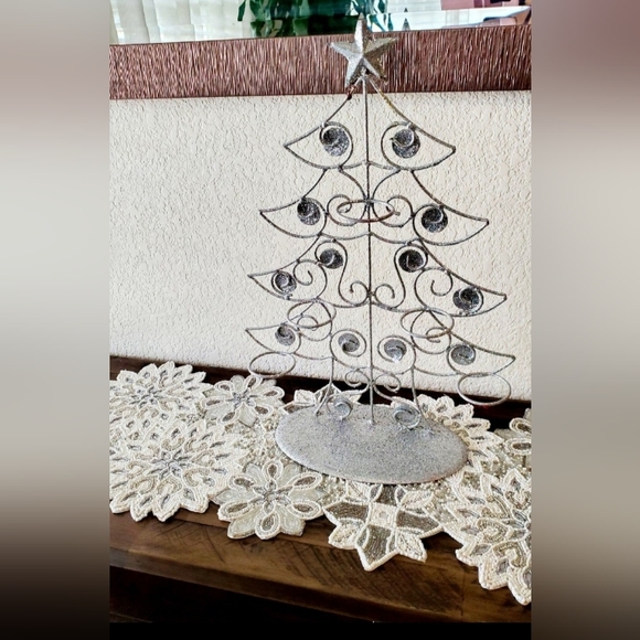 Silver Metal Christmas tree Votive Holder - Picture 4 of 9